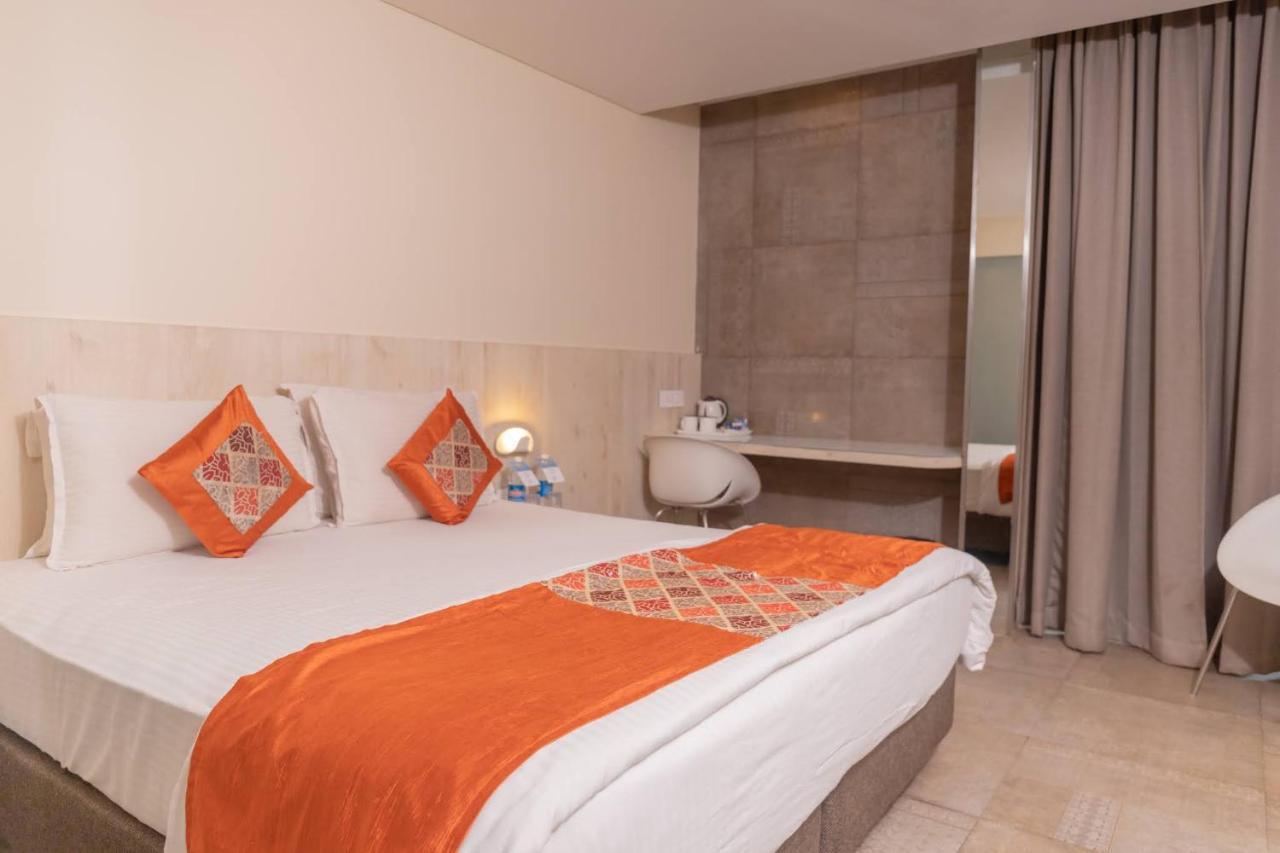 Hotel Citrus Prime Candolm, Goa Candolim Eksteriør billede